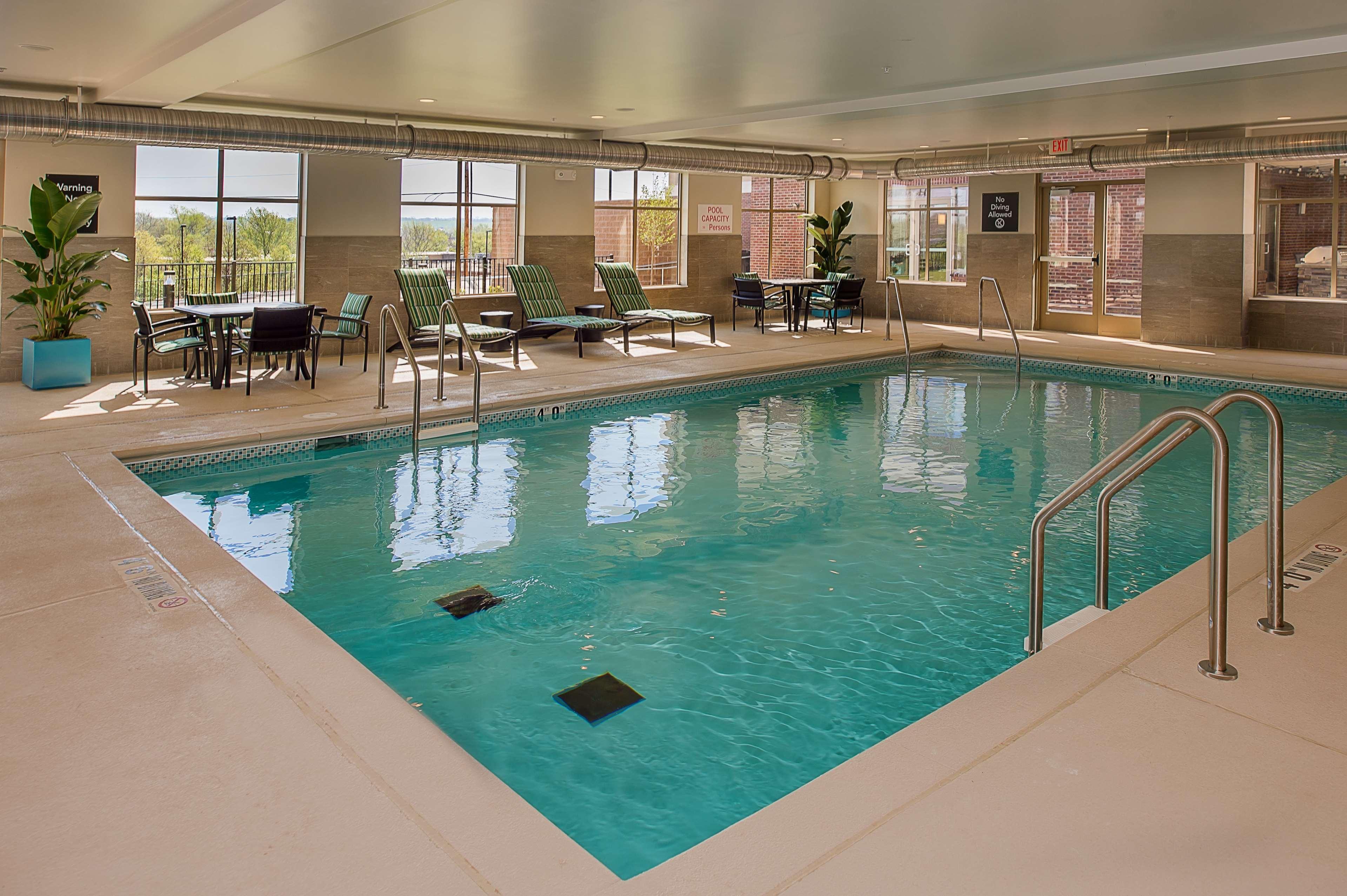 Homewood Suites By Hilton St. Louis Westport Maryland Heights Bagian luar foto