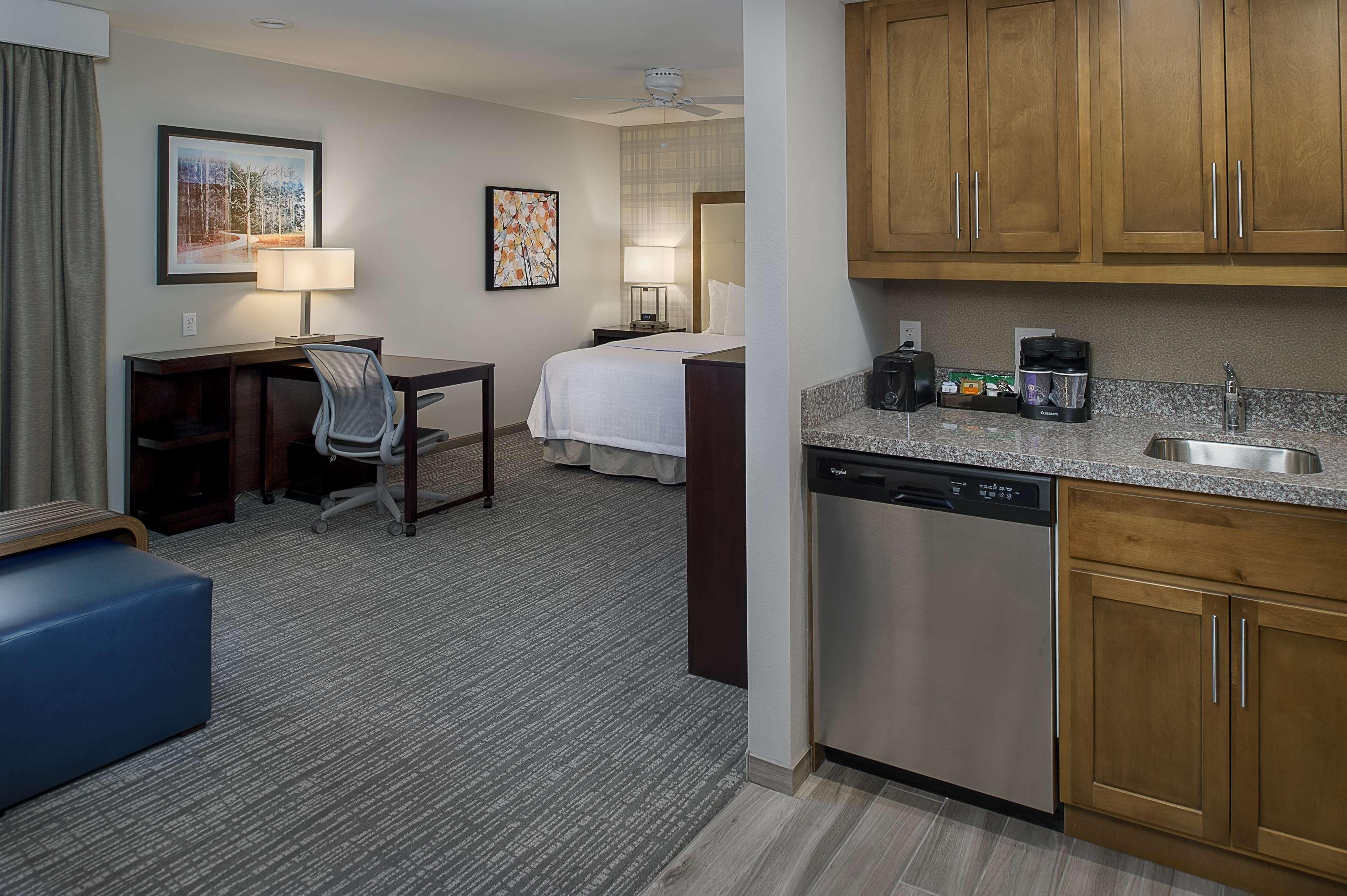 Homewood Suites By Hilton St. Louis Westport Maryland Heights Bagian luar foto