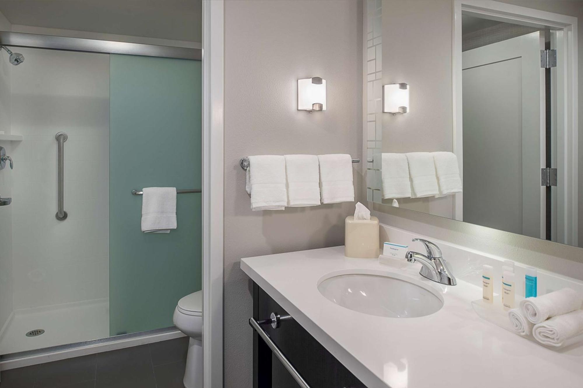 Homewood Suites By Hilton St. Louis Westport Maryland Heights Bagian luar foto