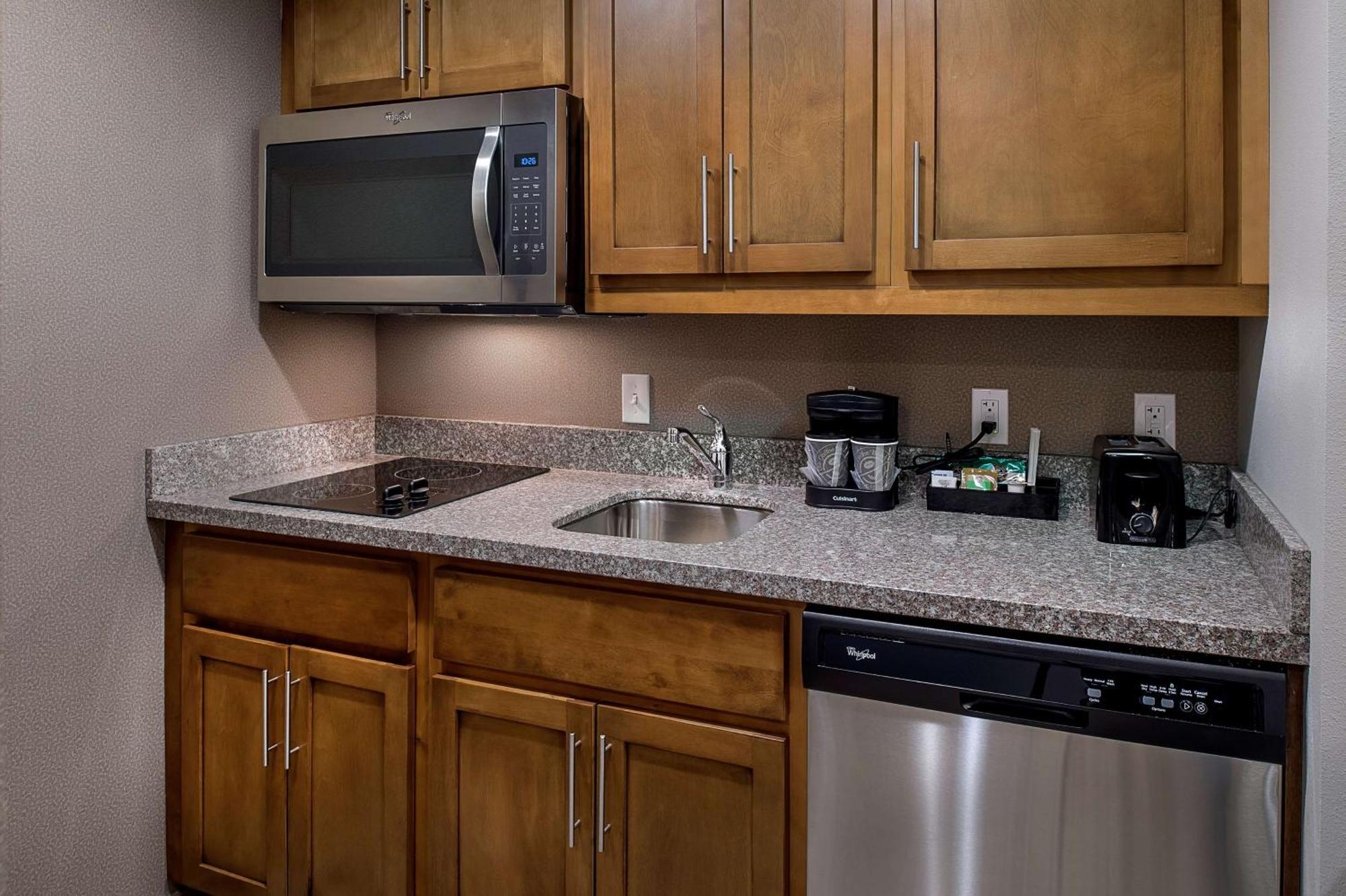 Homewood Suites By Hilton St. Louis Westport Maryland Heights Bagian luar foto