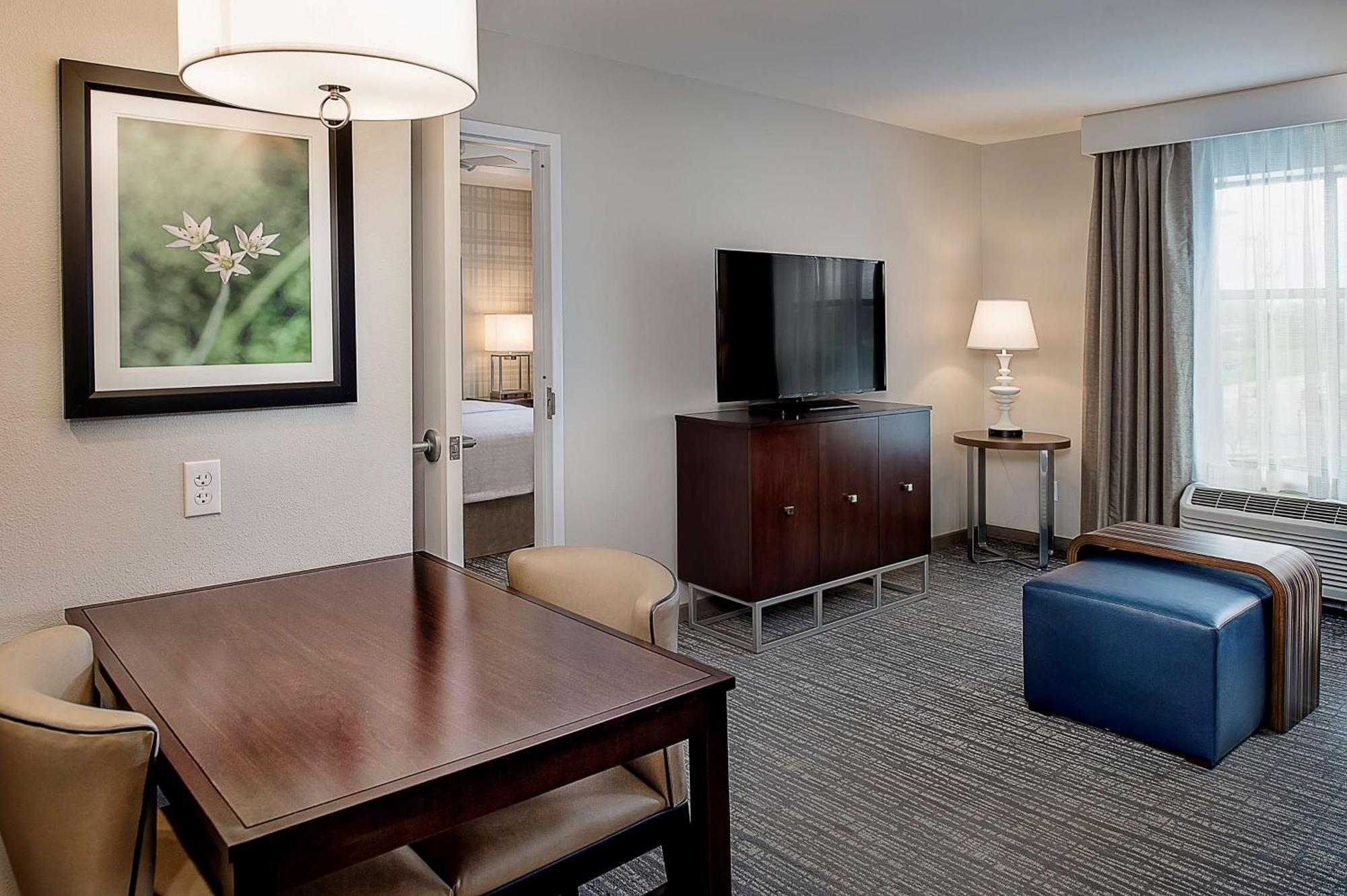 Homewood Suites By Hilton St. Louis Westport Maryland Heights Bagian luar foto